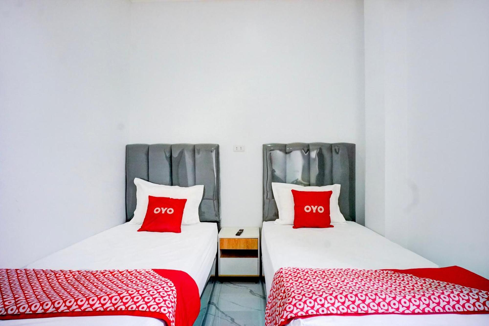 Capital O 94254 Dental Inn Banda Aceh Zewnętrze zdjęcie